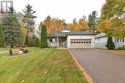19 SPRINGWOOD CRESCENT | Gravenhurst Ontario | Slide Image One