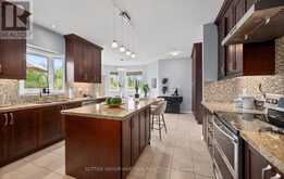 61 SONGBIRD CRESCENT | Lindsay Ontario | Slide Image Eight