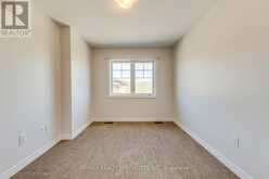 35 PELICAN LANE | Hamilton Ontario | Slide Image Thirty-one