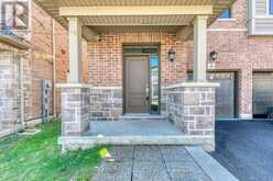 35 PELICAN LANE | Hamilton Ontario | Slide Image Three