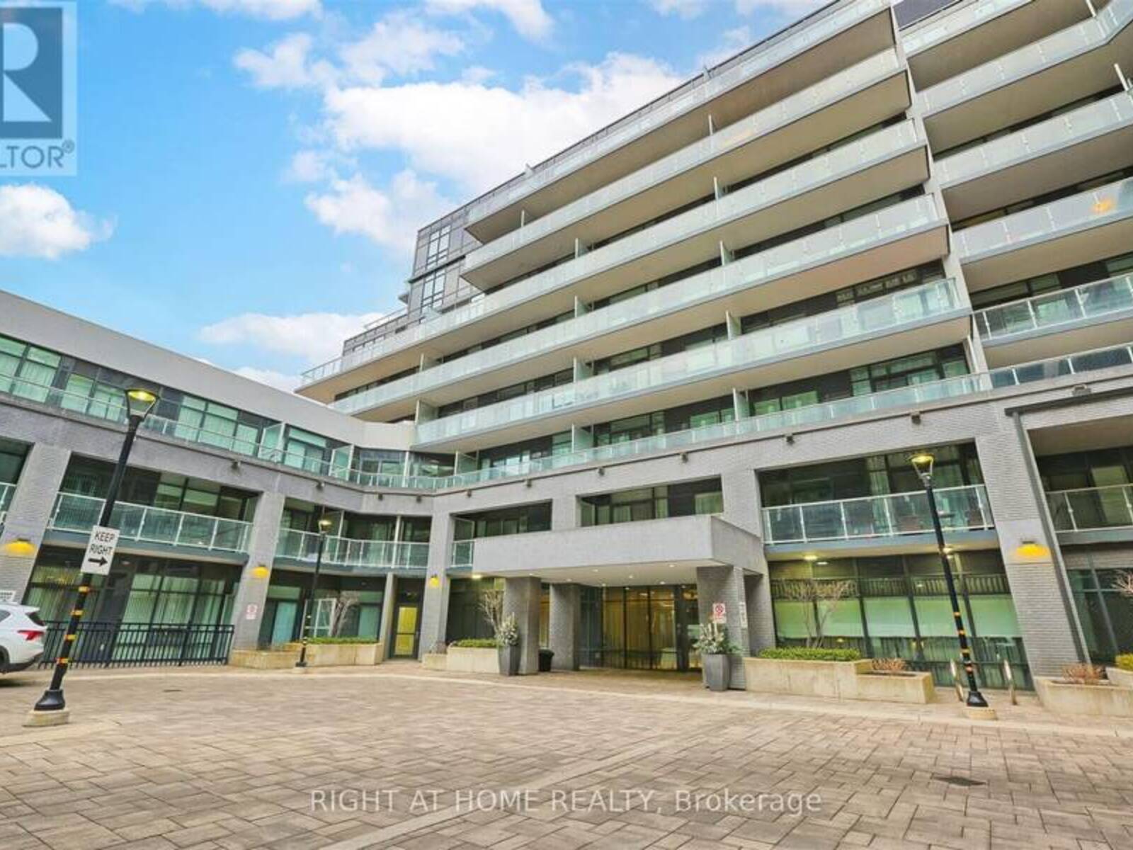 321 - 621 SHEPPARD AVENUE E, Toronto, Ontario M2K 1B5