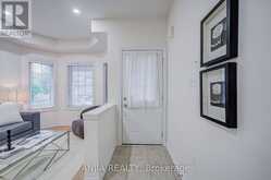 719 HAMMERSLY BOULEVARD | Markham Ontario | Slide Image Three