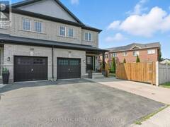 215 CANADA DRIVE Vaughan Ontario, L4H 0K2