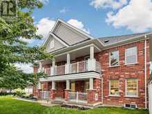 36 HAROLDCREST LANE | Whitchurch-Stouffville Ontario | Slide Image Four