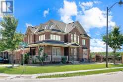 22 TRAVERS GATE | Barrie Ontario | Slide Image Two