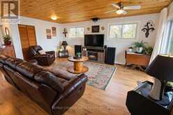 31 HILLCREST AVENUE | Kawartha Lakes Ontario | Slide Image Thirteen
