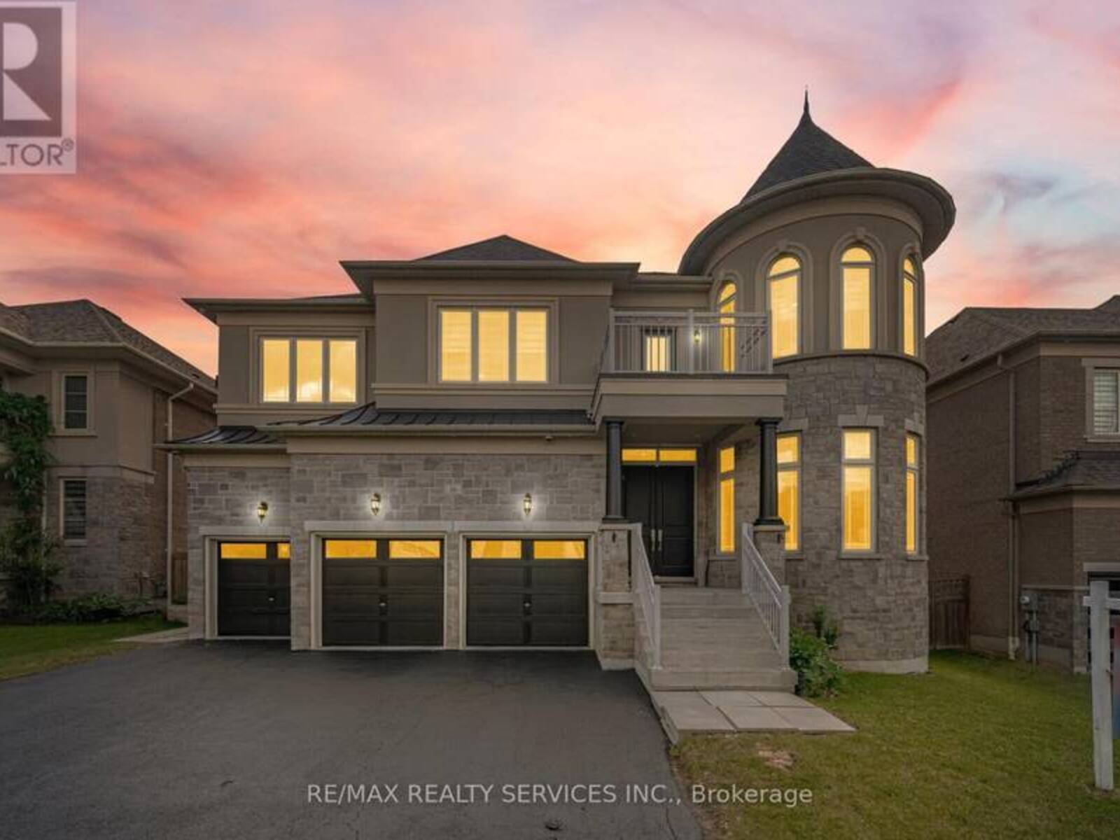 36 WEST COAST TRAIL, Nobleton, Ontario L7B 0A4