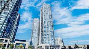 2306 - 2908 HIGHWAY 7 | Vaughan Ontario | Slide Image Thirty-four