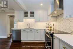 2025 PARKLANE CRESCENT | Burlington Ontario | Slide Image Eleven