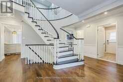 2025 PARKLANE CRESCENT | Burlington Ontario | Slide Image Two