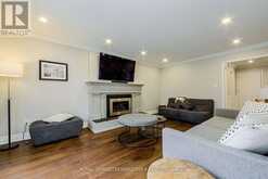2025 PARKLANE CRESCENT | Burlington Ontario | Slide Image Six