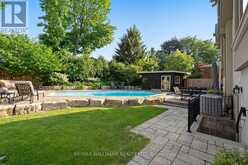 25 QUEENSBOROUGH CRESCENT | Toronto Ontario | Slide Image Forty
