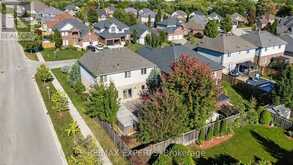 936 TALISMAN CRESCENT | London Ontario | Slide Image Thirty-six