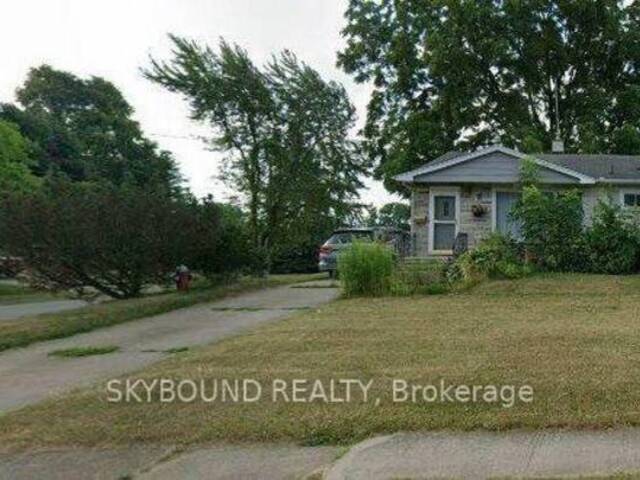 6398 SHERWOOD ROAD Niagara Falls Ontario, L2E 5M1 - 4 Bedrooms Home For Sale
