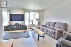 11 LYNWOOD DRIVE | Hamilton Ontario | Slide Image Thirteen
