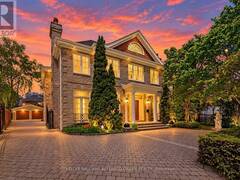 44 COTSWOLD CRESCENT Toronto Ontario, M2P 1N2