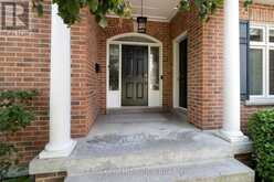 19 STOCKDALE CRESCENT | Richmond Hill Ontario | Slide Image Three