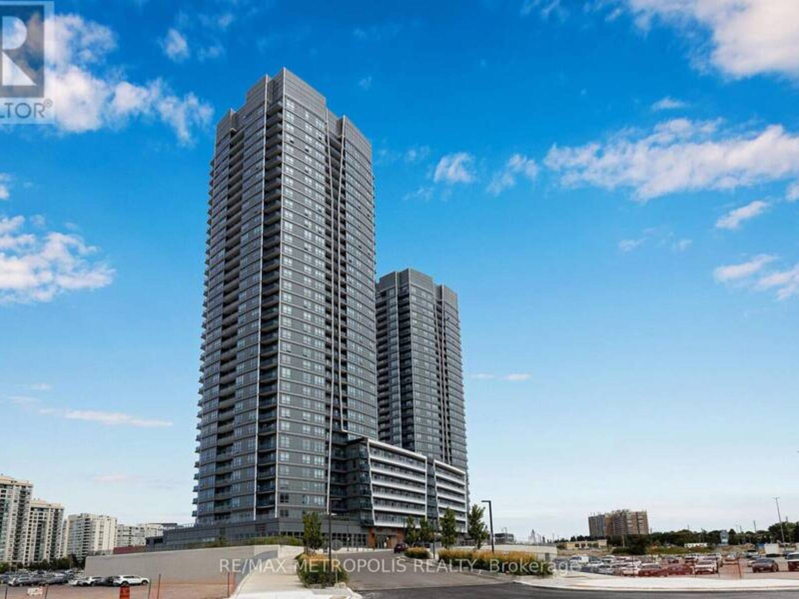 2504 - 30 UPPER MALL WAY, Vaughan, Ontario L4J 0L7
