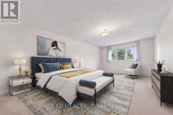 51 SANDERSON CRESCENT | Richmond Hill Ontario | Slide Image Thirteen