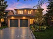 51 SANDERSON CRESCENT | Richmond Hill Ontario | Slide Image One