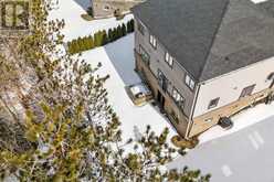 4 BOVILLE COURT | Oro-Medonte Ontario | Slide Image Eight