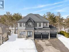 4 BOVILLE COURT Oro-Medonte Ontario, L0L 2L0
