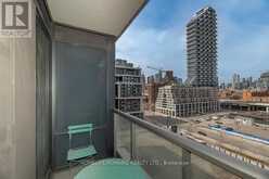 823 - 1 EDGEWATER DRIVE | Toronto Ontario | Slide Image Thirteen