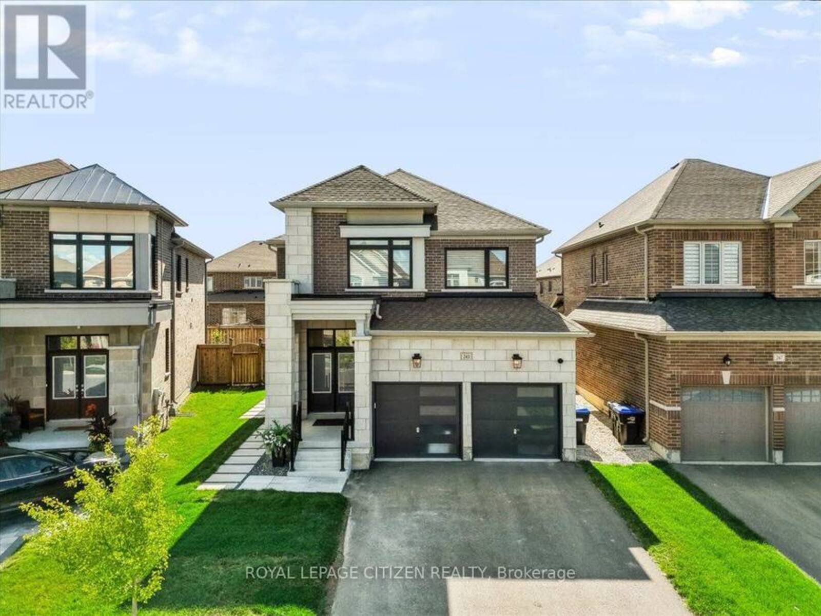 243 FERRAGINE CRESCENT, Bradford West Gwillimbury, Ontario L3Z 4J8