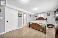 57 BRONZE CRESCENT | Bradford West Gwillimbury Ontario | Slide Image Thirty-three