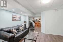 17 WHITE CRESCENT | Barrie Ontario | Slide Image Thirty-two