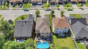 17 WHITE CRESCENT | Barrie Ontario | Slide Image Forty-six