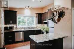 1 VERA COURT | Hamilton Ontario | Slide Image Ten