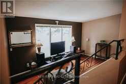 1 VERA COURT | Hamilton Ontario | Slide Image Nineteen