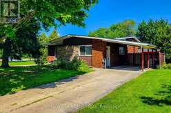 1 VERA COURT | Hamilton Ontario | Slide Image One