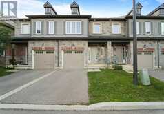26 DAYMAN DRIVE | Hamilton Ontario | Slide Image Nine