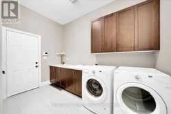 233 CARISBROOKE CIRCLE | Aurora Ontario | Slide Image Twenty-five