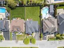 233 CARISBROOKE CIRCLE | Aurora Ontario | Slide Image Forty-nine
