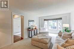 128 REEVE DRIVE | Markham Ontario | Slide Image Ten
