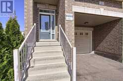 2 CEDARLAND ROAD E | Brampton Ontario | Slide Image Two