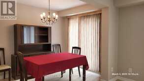 87 MOOREHOUSE DRIVE | Toronto Ontario | Slide Image Thirteen