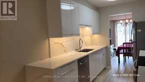 87 MOOREHOUSE DRIVE | Toronto Ontario | Slide Image Eighteen
