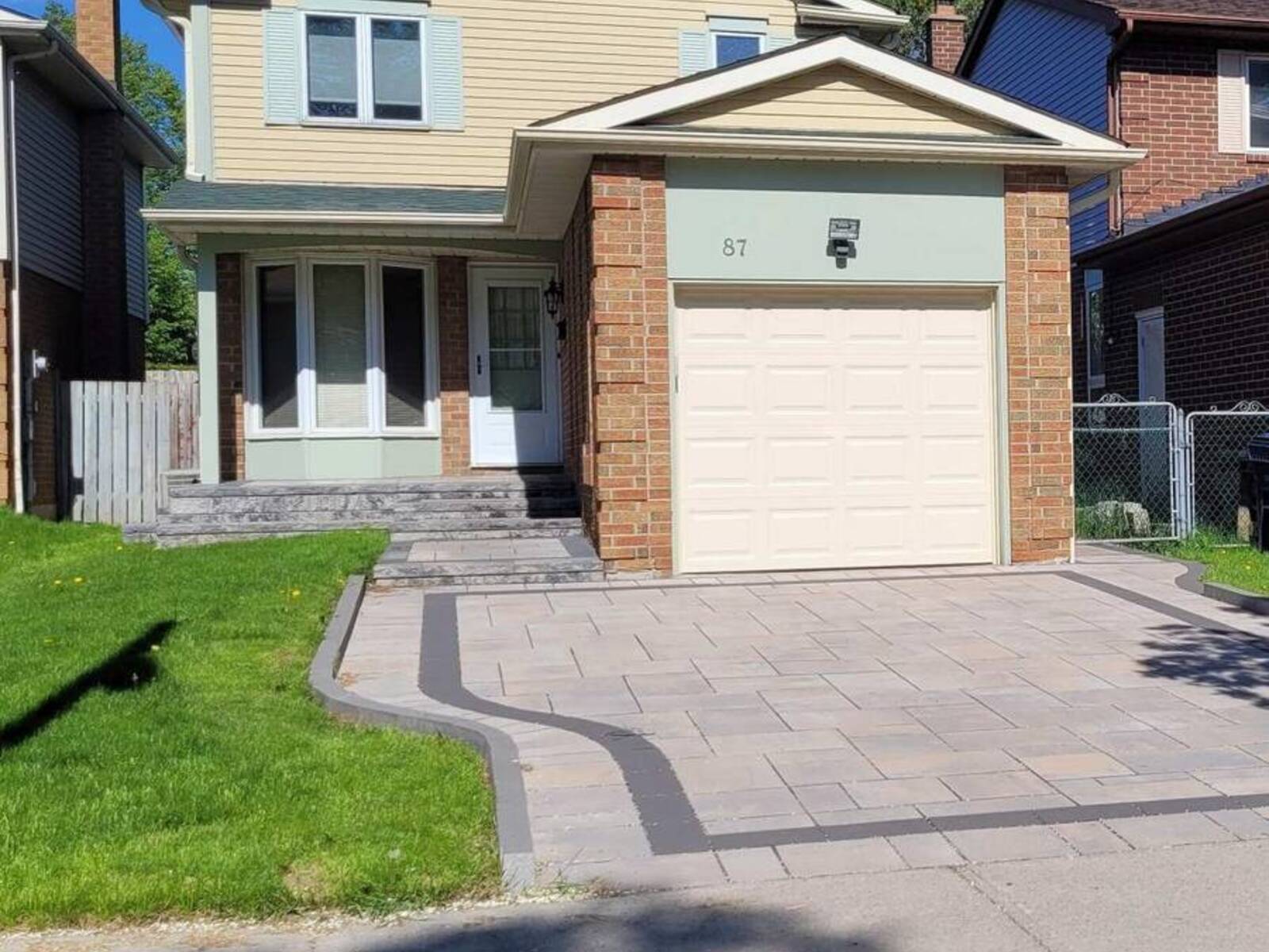 87 MOOREHOUSE DRIVE, Toronto, Ontario M1V 2E2