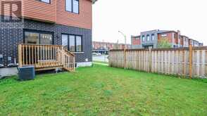 92 FAIRLANE AVENUE | Barrie Ontario | Slide Image Nine