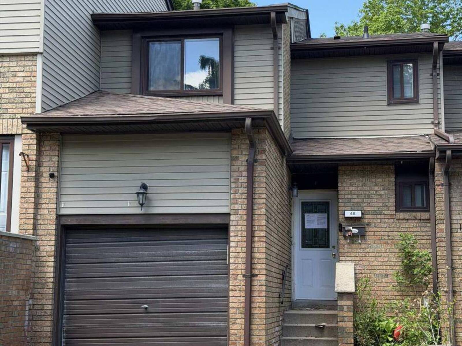 48 CARLETON PLACE S, Brampton, Ontario L6T 3Z4