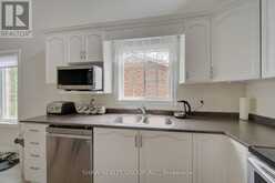 58D HARRIS AVENUE | Brantford Ontario | Slide Image Fifteen