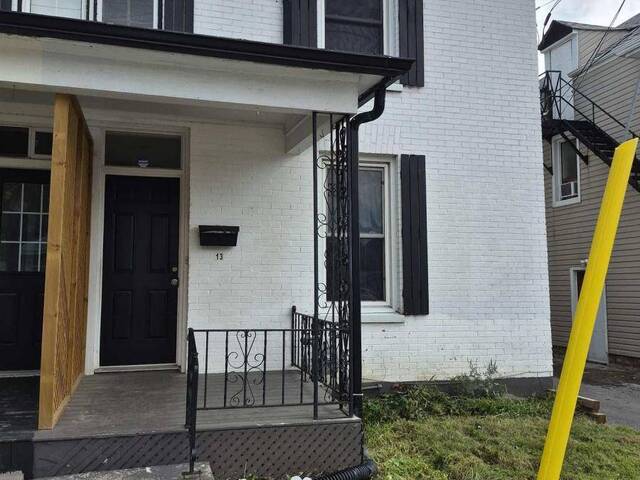 13 BROCK STREET E Oshawa Ontario, L1G 1R8 - 2 Bedrooms Home For Sale