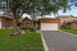 207 MELBOURNE DRIVE | Bradford West Gwillimbury Ontario | Slide Image One