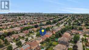 207 MELBOURNE DRIVE | Bradford West Gwillimbury Ontario | Slide Image Two