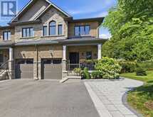 21 GORD MATTHEWS WAY | Uxbridge Ontario | Slide Image One