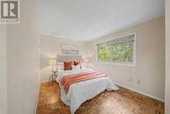 52 MADOC DRIVE | Brampton Ontario | Slide Image Ten